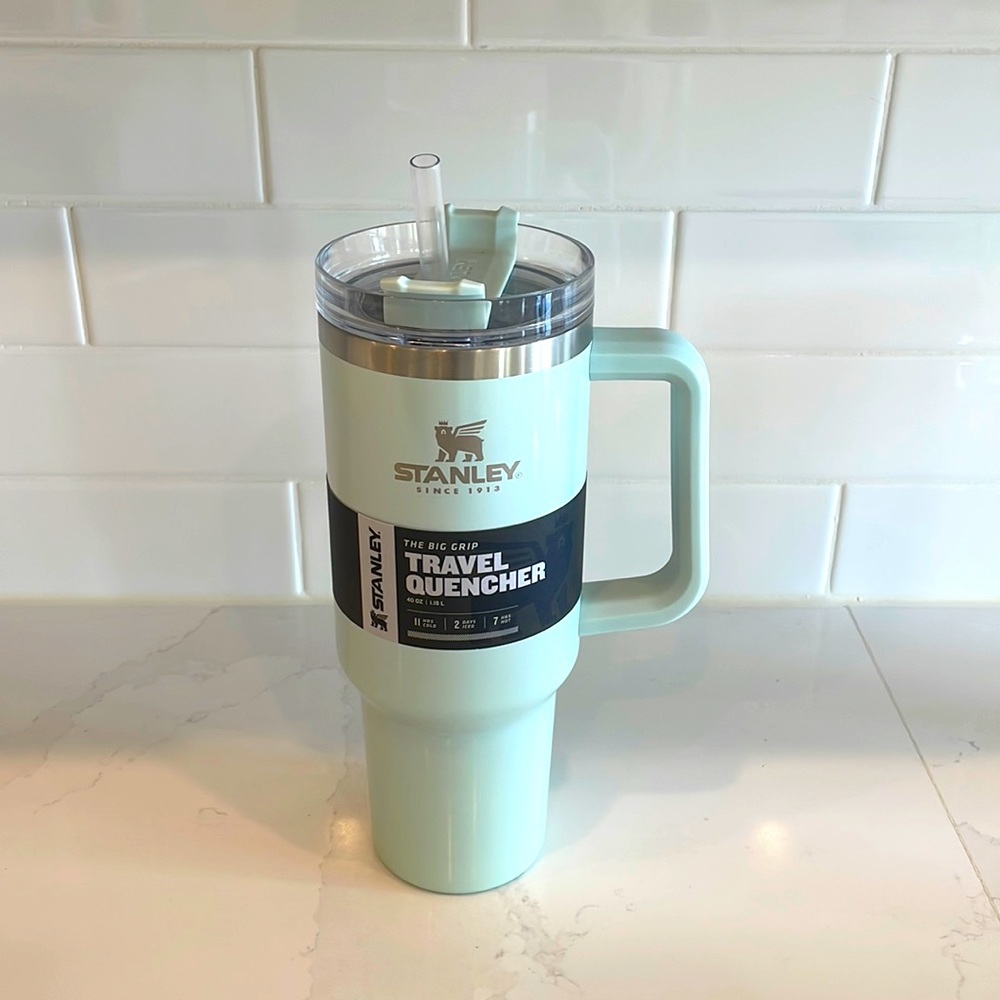 STANLEY 40oz TUMBLER MINT COLOR